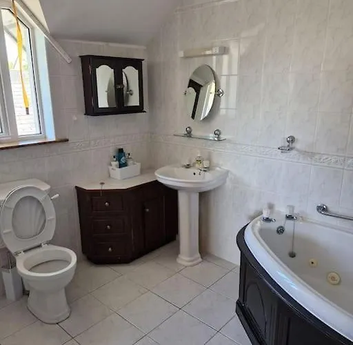 בית נופש The Wood Grange