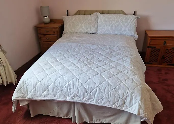 The Wood Grange בית נופש