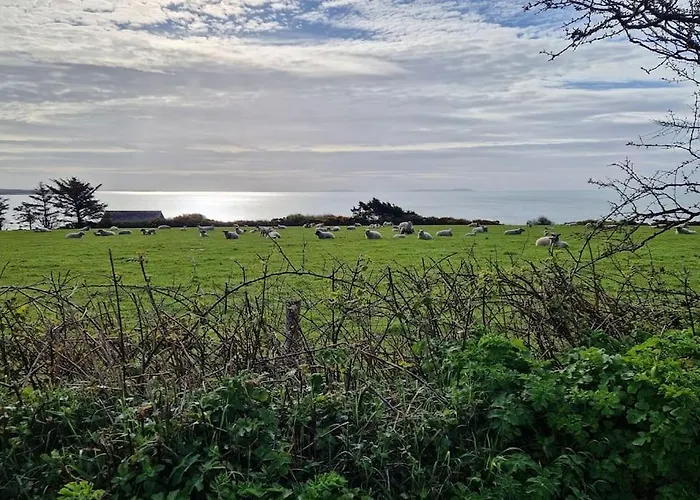 בית נופש The Wood Grange *